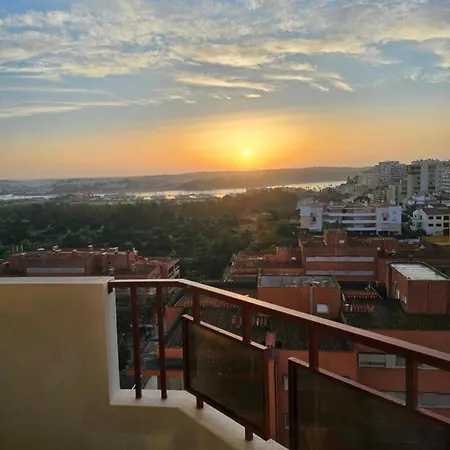 Stylish Marina View Da Rocha Apartment Portimão